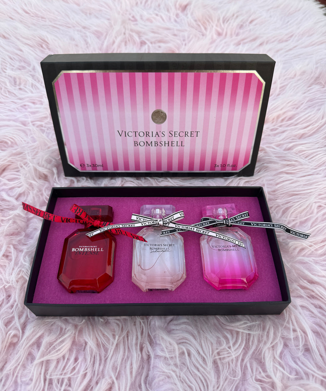 VICTORIA'S SECRET BOMBSHELL Gift Set 3x30ml (For Her)